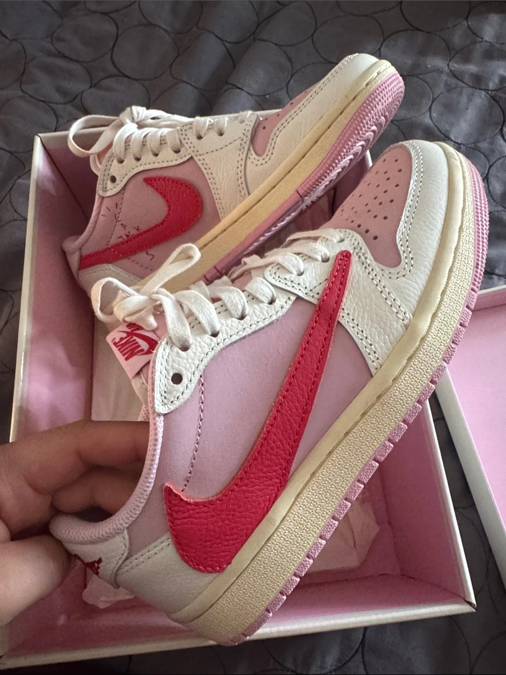 Travis Scott x Air Jordan Retro 1 Low OG ‘Sail Tropical Pink’ Size 4